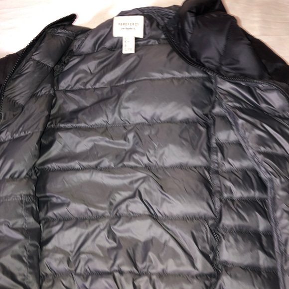 Forever 21 Hooded Puffer Jacket, Black, NWOT, pet/smoke free home - Picture 3 of 12